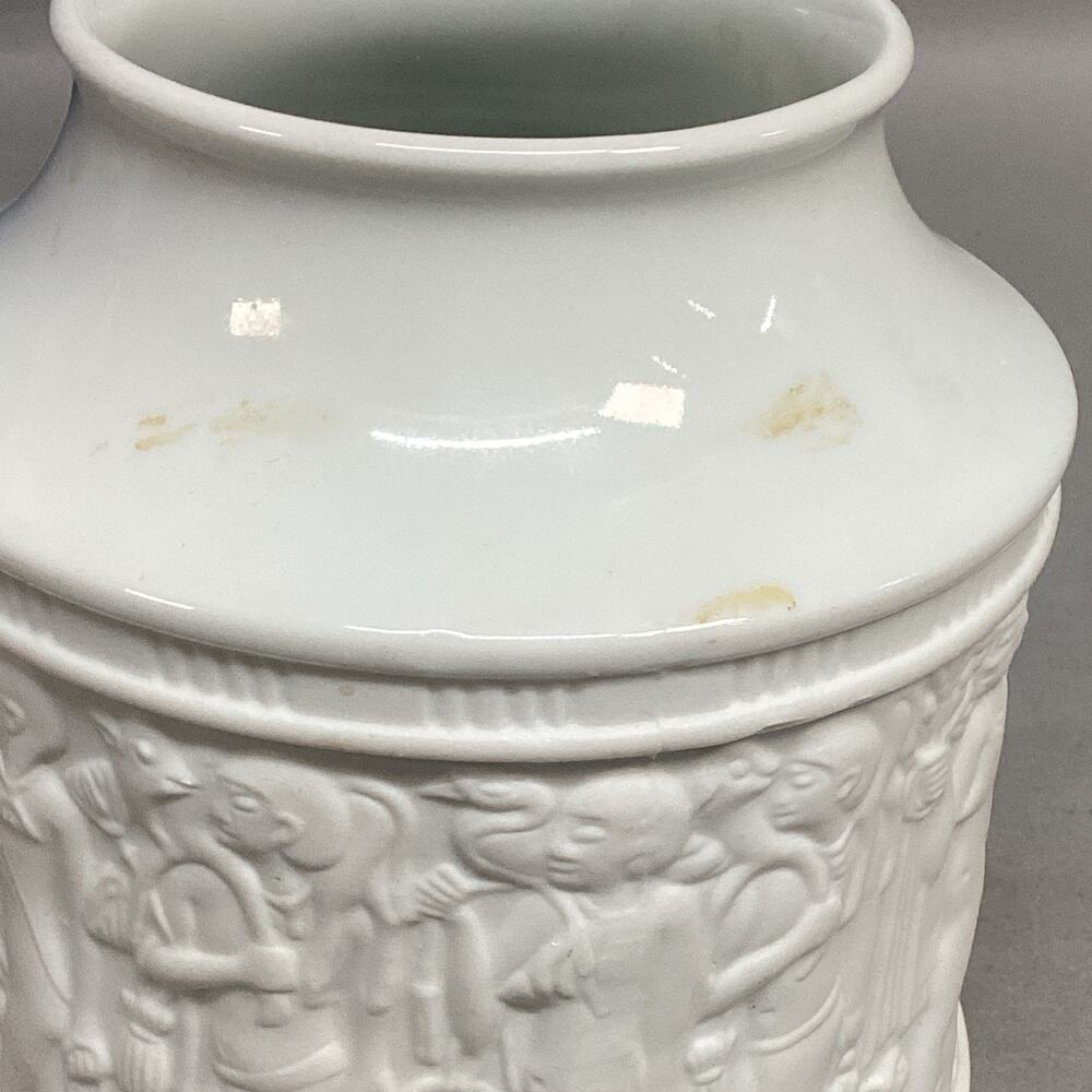 Porzellan KPM Bavaria Germany White Bisque Porcelain Flower Vase - 1970’s - Picture 5 of 10